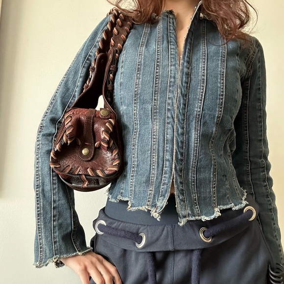 SOLD Rare Chloe Silverado - Picture 8 of 8